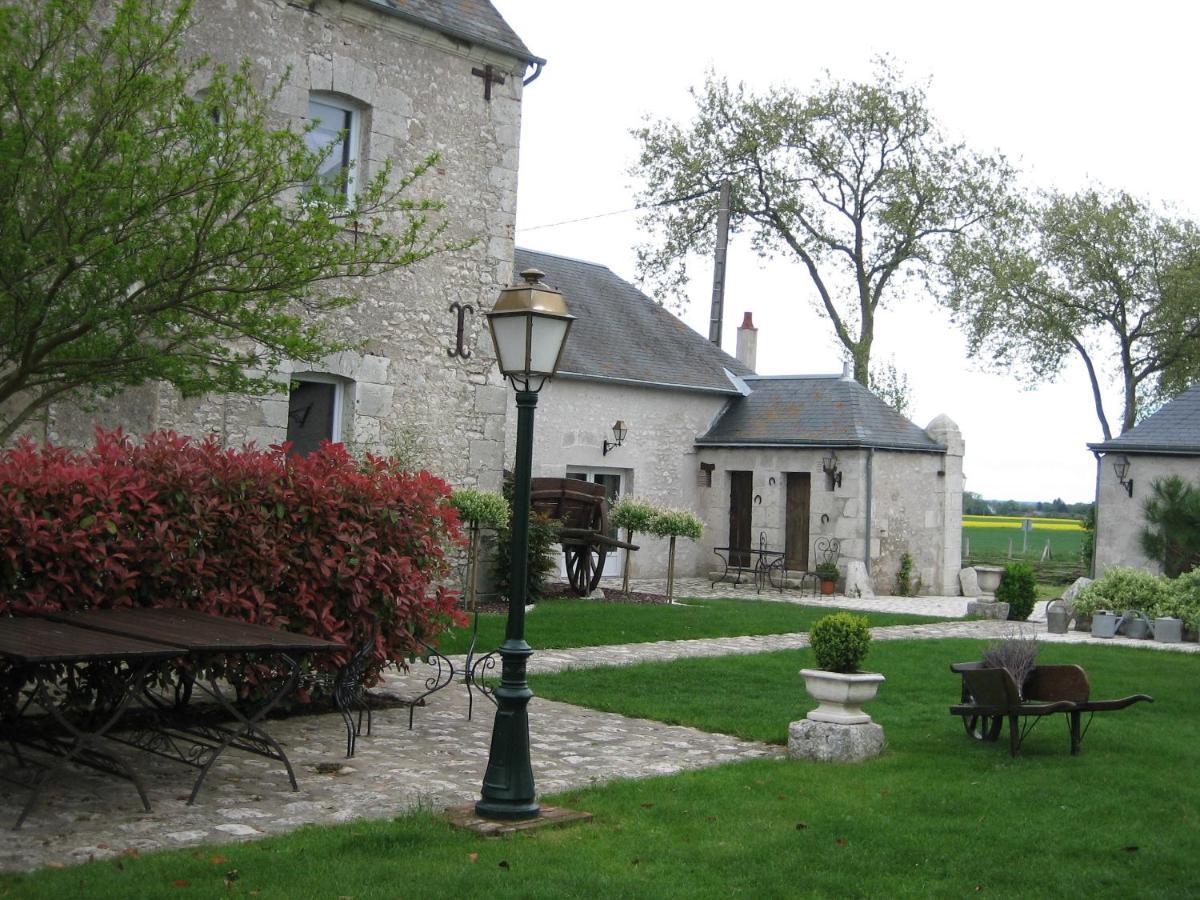La Ferme Des 3 Maillets Hotel Avaray Exterior photo