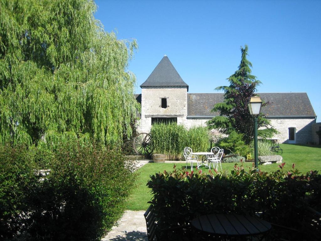 La Ferme Des 3 Maillets Hotel Avaray Exterior photo