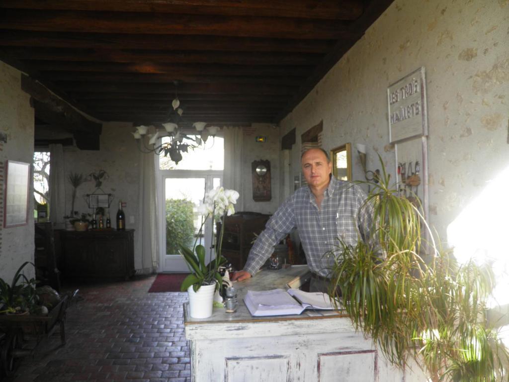 La Ferme Des 3 Maillets Hotel Avaray Exterior photo