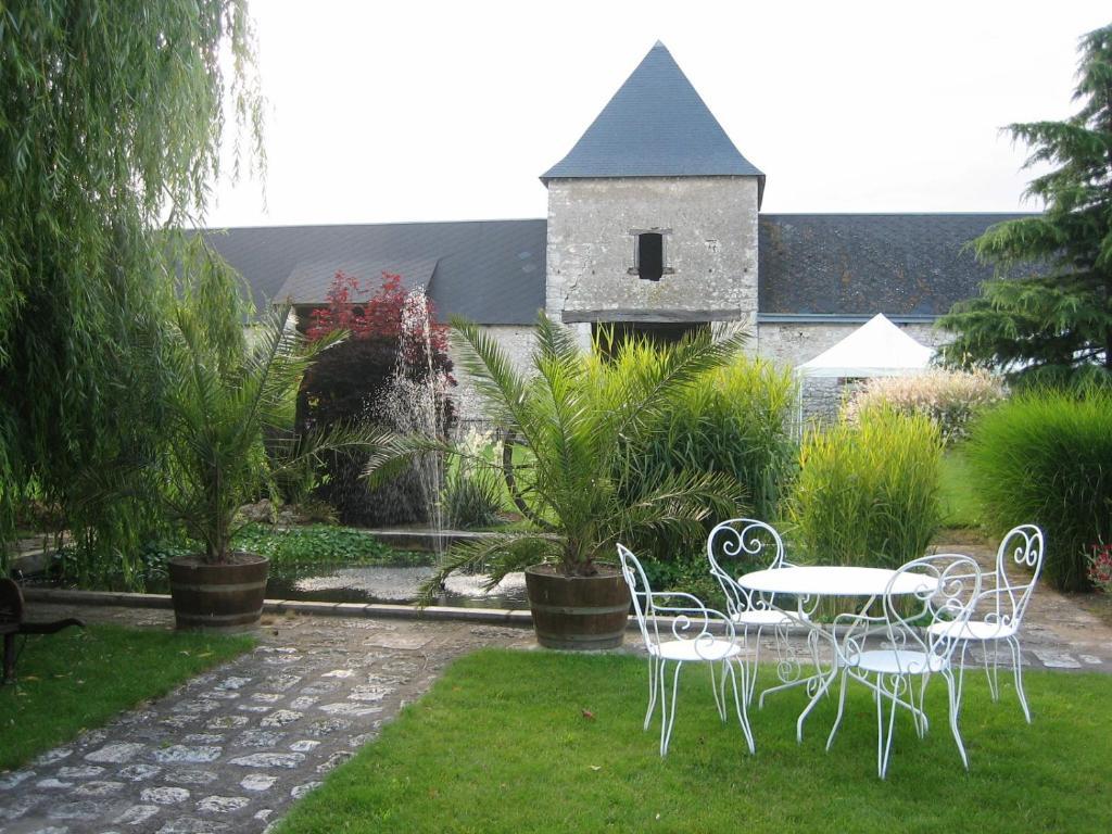 La Ferme Des 3 Maillets Hotel Avaray Exterior photo